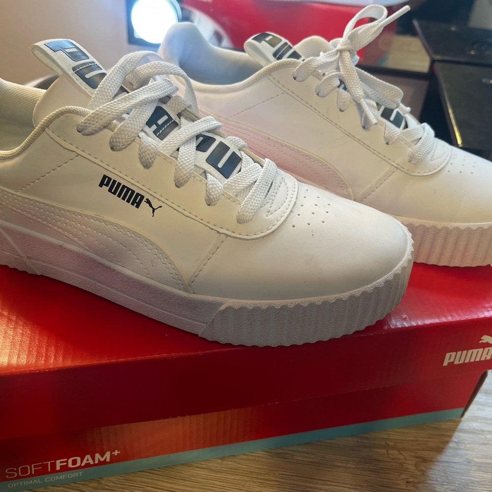 Puma White Sneakers Classic Low-Top Design